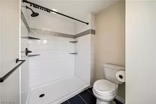 17911 Snyder Rd, Chagrin Falls, OH 44023 - Photo 24