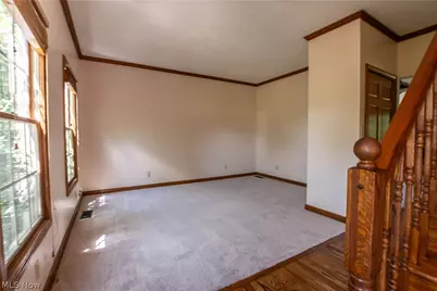 1807 Smith Kramer Street NE, Hartville, OH 44632 - Photo 18