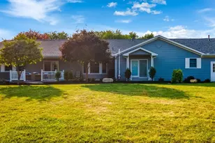 16592 Davis Dr, East Liverpool, OH 43920 - Photo 6
