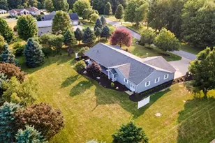 16592 Davis Dr, East Liverpool, OH 43920 - Photo 10