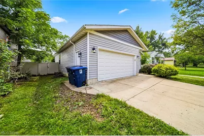 2854 Berne Street, Akron, OH 44312 - Photo 32