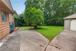 6500 Rosebelle Ave, North Ridgeville, OH 44039 - Photo 24