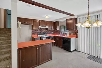 6500 Rosebelle Avenue, North Ridgeville, OH 44039 - Photo 8