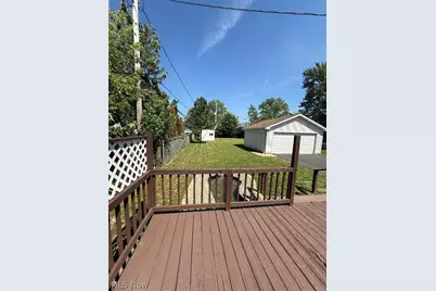 29810 Bruce Drive, Willowick, OH 44095 - Photo 14