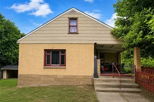 1013 Claibourne St, East Liverpool, OH 43920 - Photo 2