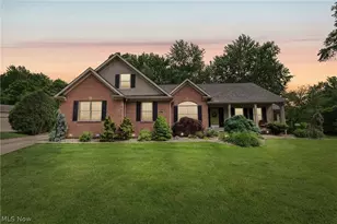 217 Indian Park Dr, Tallmadge, OH 44278 - Photo 4