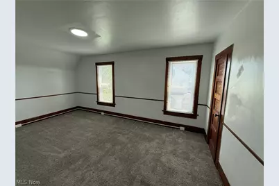 42 Paris Avenue, Akron, OH 44301 - Photo 12
