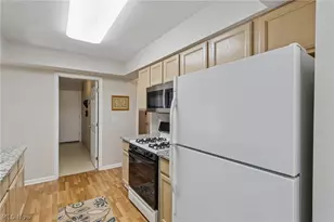 951 E Kensington Ln, Streetsboro, OH 44241 - Photo 12