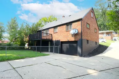 414 Dresden Avenue, Steubenville, OH 43952 - Photo 4