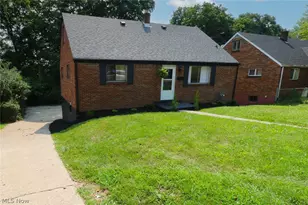 414 Dresden Ave, Steubenville, OH 43952 - Photo 2
