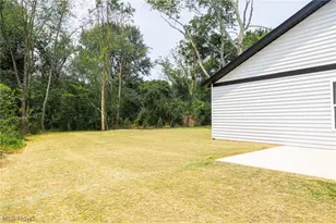 1925 Candell Ave SW, Massillon, OH 44646 - Photo 6