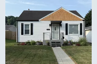 1547 Hay Avenue, Coshocton, OH 43812 - Photo 1