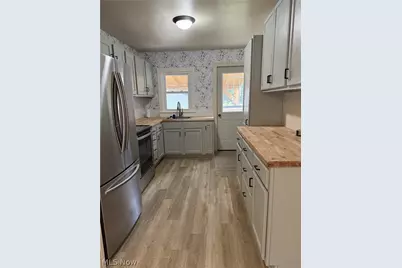 1547 Hay Avenue, Coshocton, OH 43812 - Photo 10