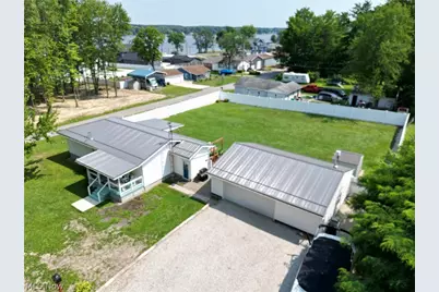 17383 Afton Avenue, Lake Milton, OH 44429 - Photo 2