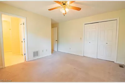 318 Greenwood Drive, Williamstown, WV 26187 - Photo 26