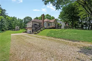 8130 Navarre Rd SW, Massillon, OH 44646 - Photo 2