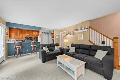 5112 E Lake Road, Sheffield Lake, OH 44054 - Photo 12
