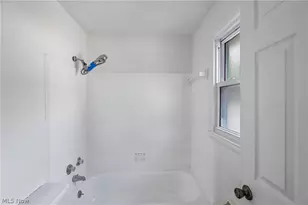 1332 Cloverfield Ave, Dayton, OH 45429 - Photo 22
