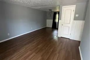 106 Jennifer Dr, Byesville, OH 43723 - Photo 4
