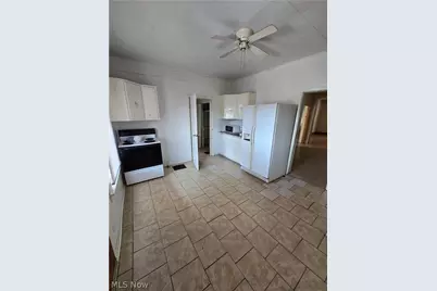 312 N 7th Street, Martins Ferry, OH 43935 - Photo 12