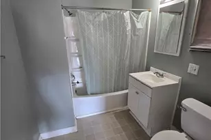 312 N 7th St, Martins Ferry, OH 43935 - Photo 4