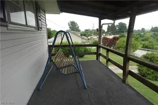 54837 High Ridge Rd, Bellaire, OH 43935 - Photo 2