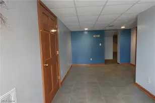54837 High Ridge Rd, Bellaire, OH 43935 - Photo 6