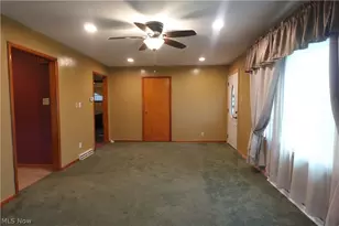 54837 High Ridge Rd, Bellaire, OH 43935 - Photo 16
