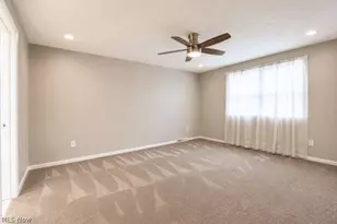9237 Creekwood Dr, Mentor, OH 44060 - Photo 36