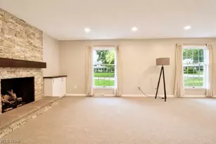9237 Creekwood Dr, Mentor, OH 44060 - Photo 34