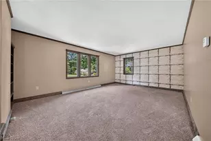 7430 Whitewood Dr, Ashtabula, OH 44004 - Photo 10