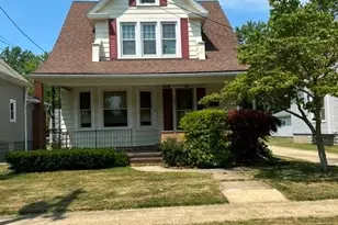 2023 W 10th St, Ashtabula, OH 44004 - Photo 2