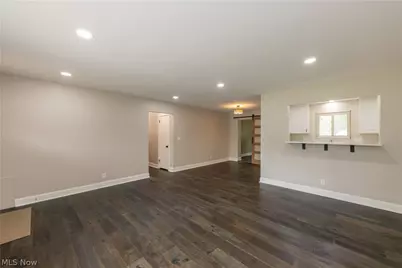 33 Oviatt Drive, Northfield, OH 44067 - Photo 4