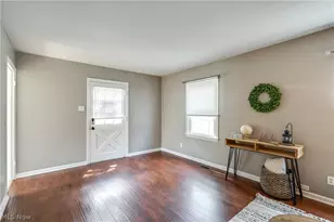 1930 18th St, Cuyahoga Falls, OH 44223 - Photo 4