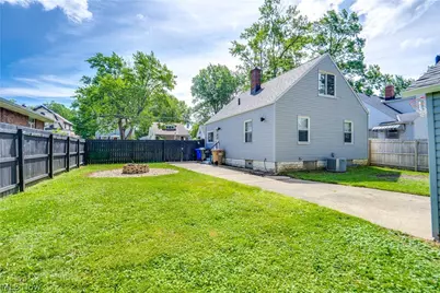 1930 18th Street, Cuyahoga Falls, OH 44223 - Photo 36