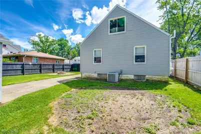 1930 18th Street, Cuyahoga Falls, OH 44223 - Photo 24
