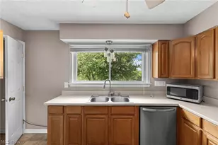 67200 Plainfield Rd, Belmont, OH 43718 - Photo 12