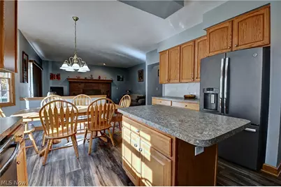 2390 Auberry Drive, Green, OH 44312 - Photo 8