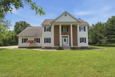 2390 Auberry Drive, Green, OH 44312 - Photo 2