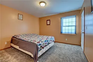 2390 Auberry Dr, Green, OH 44312 - Photo 18