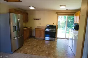 9197 Root Dr, Streetsboro, OH 44241 - Photo 12