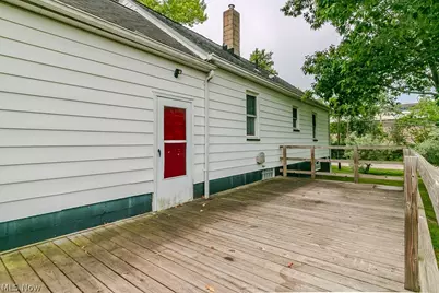 7987 Euclid Chardon Road, Kirtland, OH 44094 - Photo 8