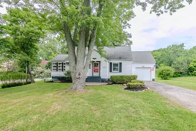 7987 Euclid Chardon Road, Kirtland, OH 44094 - Photo 2
