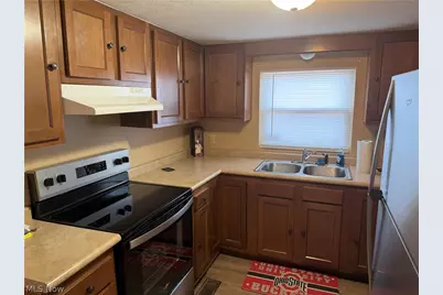 839 Orange Street, Coshocton, OH 43812 - Photo 8