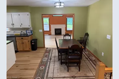 1016 Thomas Drive SW, New Philadelphia, OH 44663 - Photo 12