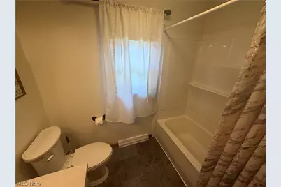 1016 Thomas Drive SW, New Philadelphia, OH 44663 - Photo 20