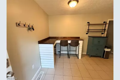 999 Renninger Road, Akron, OH 44319 - Photo 2
