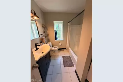 999 Renninger Road, Akron, OH 44319 - Photo 8