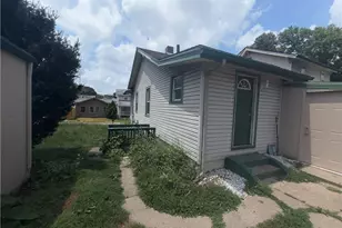 818 Halter Ct NW, Canton, OH 44708 - Photo 2