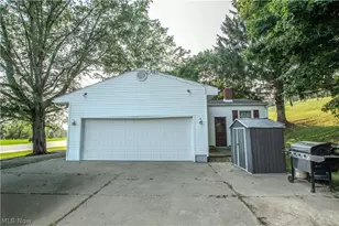 1757 Pleasant Valley Rd NE, New Philadelphia, OH 44663 - Photo 32